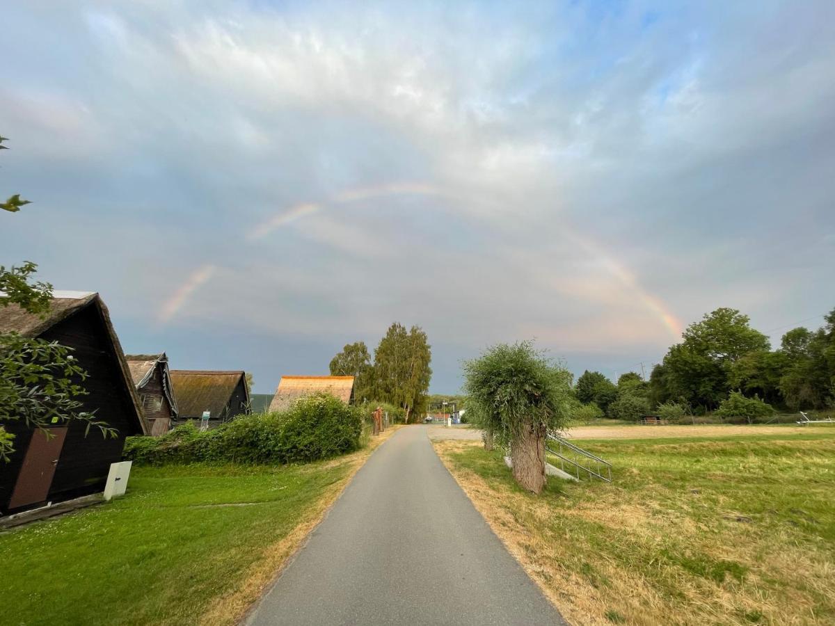 Ferienhaus Am Schweriner See Hohen Viecheln Bagian luar foto